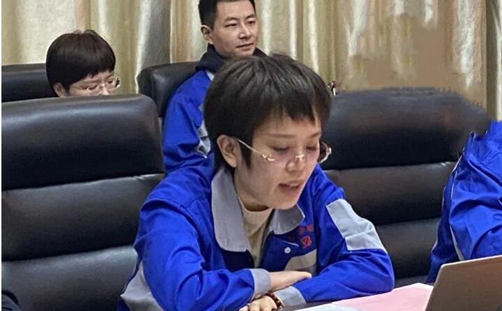 營(yíng)銷中心主任李昌鳳從2024年重點(diǎn)工作介紹為始，分別從研發(fā)、營(yíng)銷、售后及宣傳等方面，詳盡介紹了2024年的發(fā)展規(guī)劃.jpg